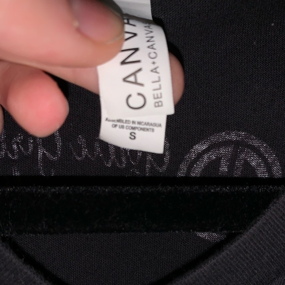 Girlie girl originals V neck T-shirt - Picture 2 of 2